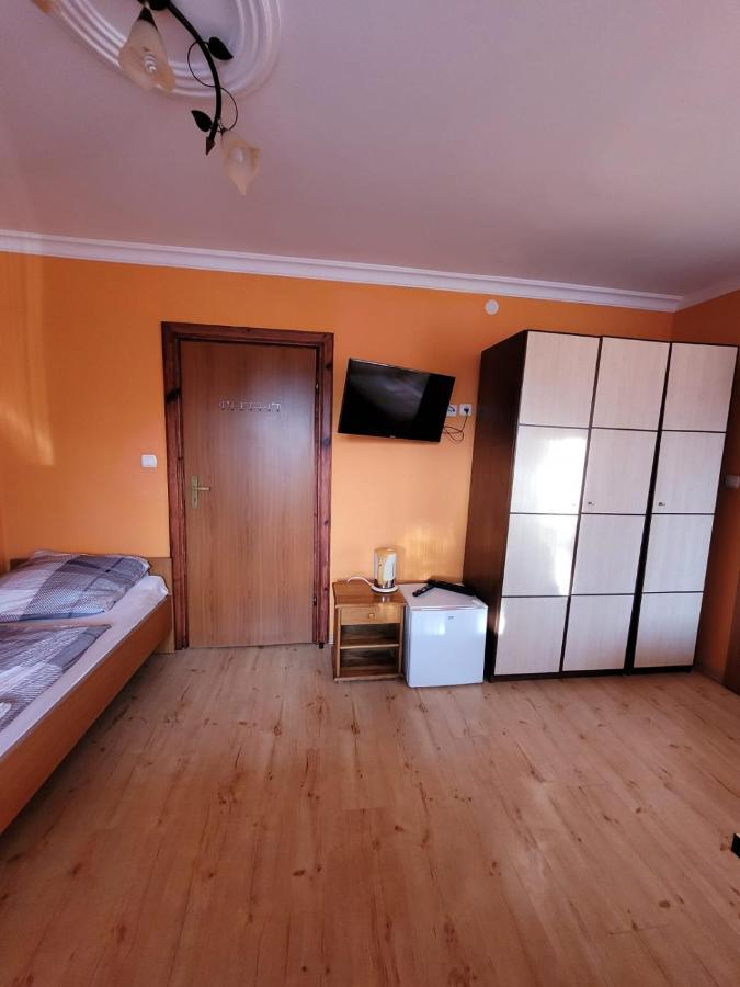 Dom Goscinny Sosenka Grzybowo Grzybowo  Buitenkant foto