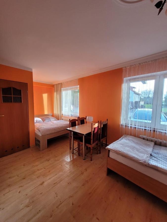 Dom Goscinny Sosenka Grzybowo Grzybowo  Buitenkant foto